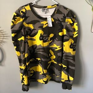 Pam & Gela puff sleeve camo sweatshirt